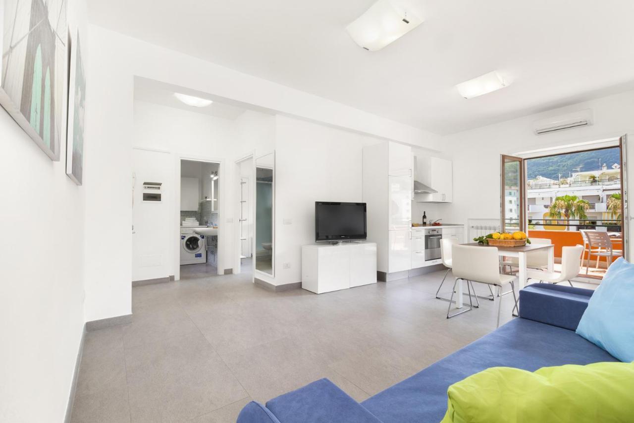 Amore Rentals - Casa Katia Сорренто Екстер'єр фото